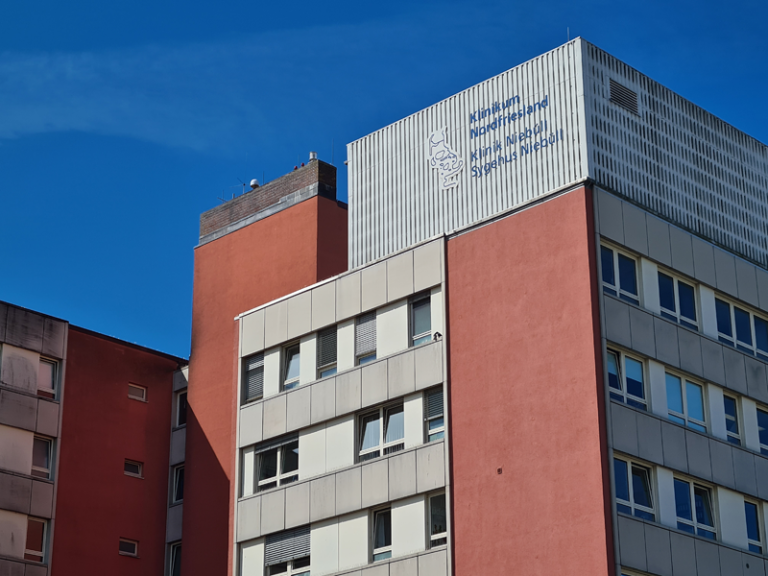 Kliniken Husum und Niebüll öffnen frühestens Anfang nächster Woche