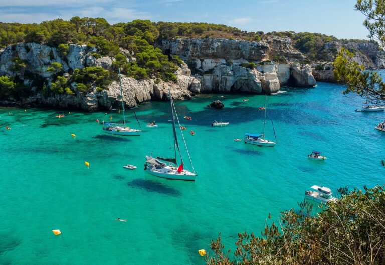 Die ultimative Yacht-Reiseroute: Geheimtipps für die Balearen