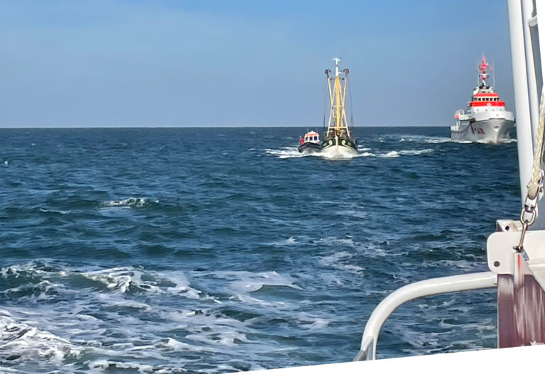 Vor Eiderstedt: Seenotretter im Einsatz für Kutter mit starkem Wassereinbruch